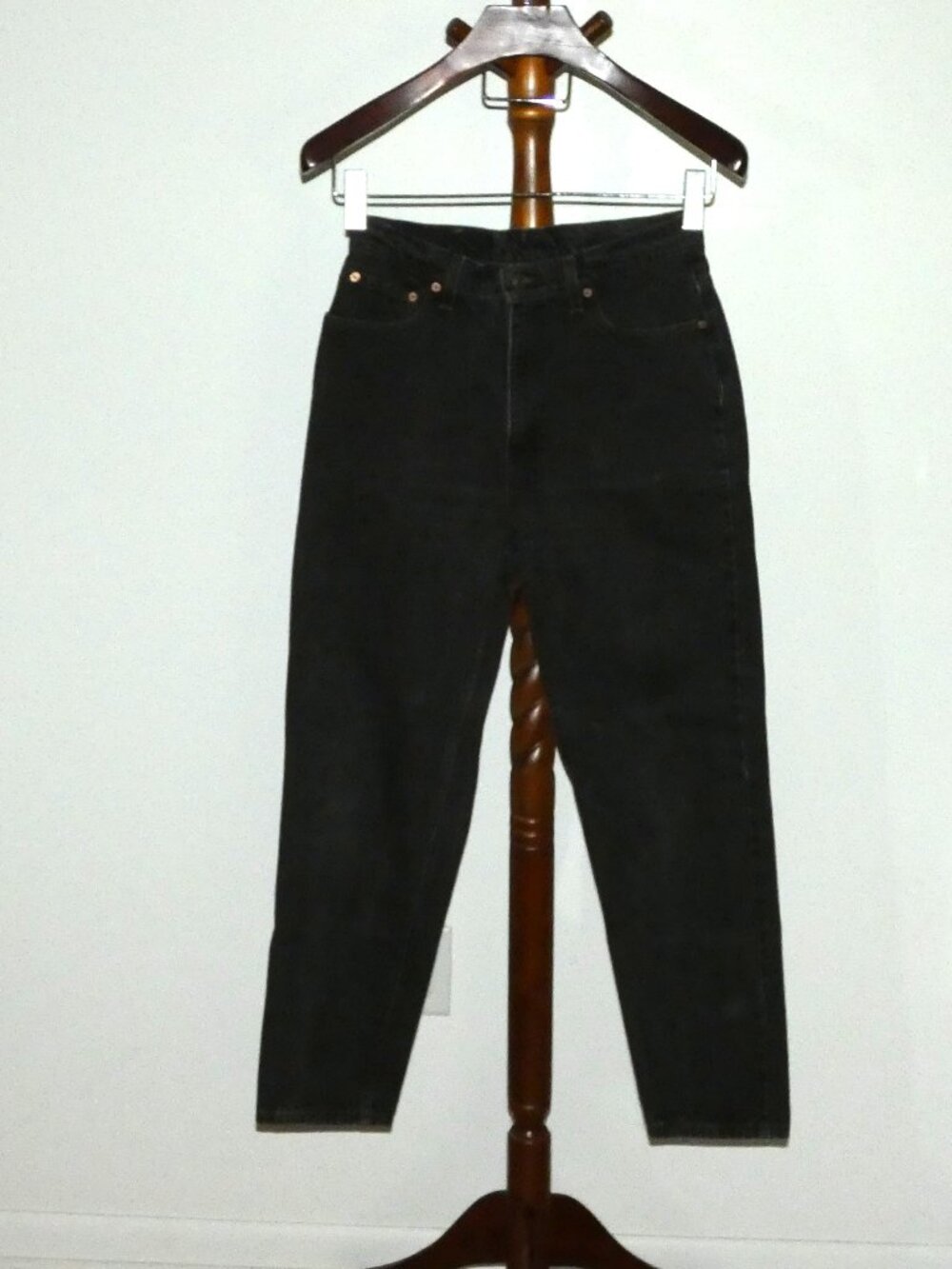 Vintage Levi's 521 Tapered Fit Tapered Leg Black Denim Jeans Miss size 12